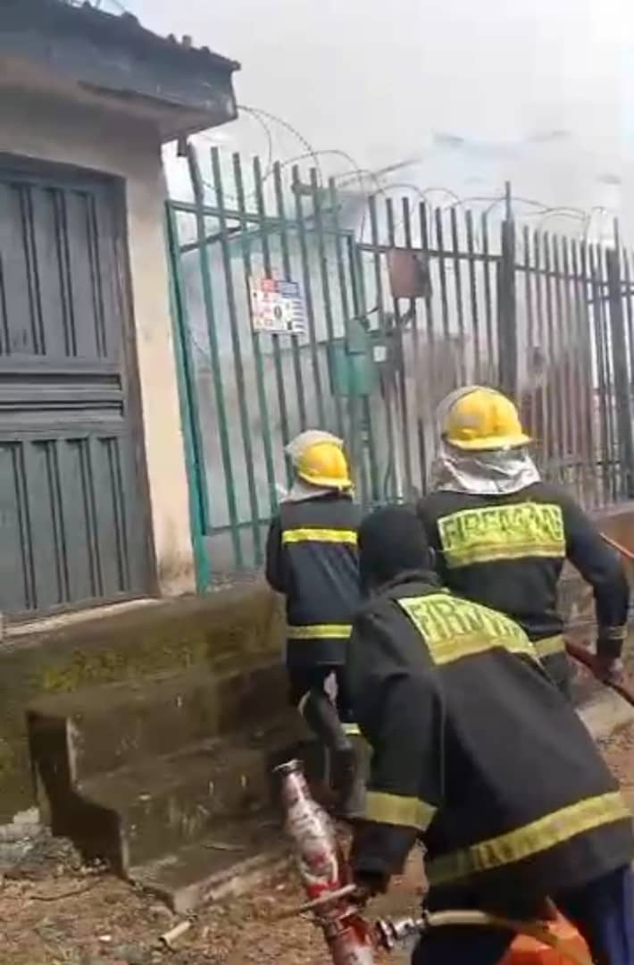 Fire ravages telecommunications company’s mast in Ibadan