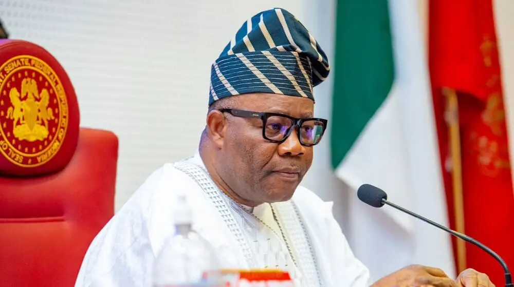 Plateau residents condemn Akpabio over comments during Nentawe’s mother’s burial