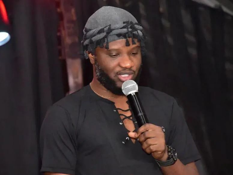 Nigerian Comedian, DeeOne Completes World Record For Longest Stand-Up Comedy