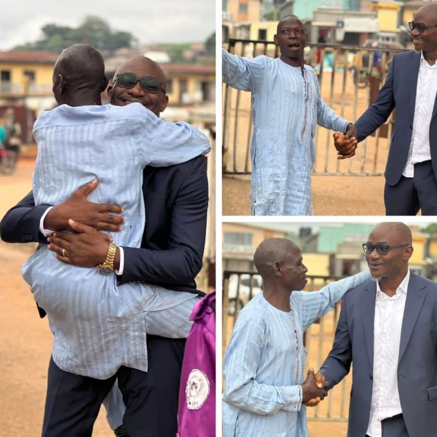 Heartwarming Moment FUT Minna Security Man Reunited With A Former Student After 22 Years
