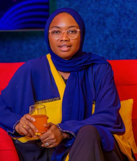 Take Your Broke Boyfriend Seriously, Men Don’t Fall In Love When They Are Rich