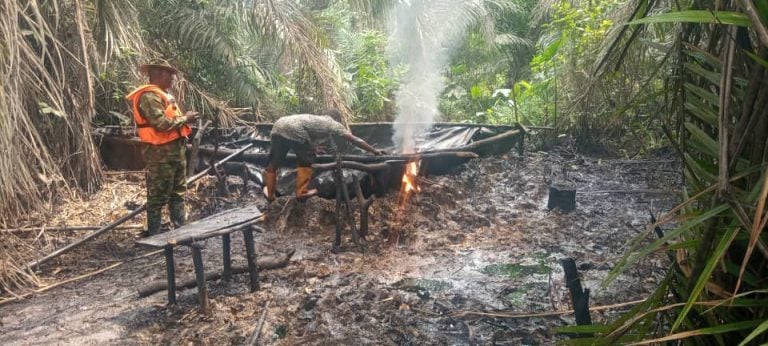 How Nigerian Navy Seized Over 11,000 Litres Of Stolen Crude Oil In Niger Delta