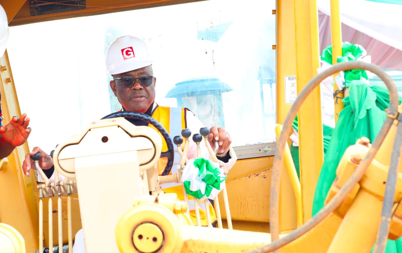 Wike warns AMAC against unauthorized street naming, flags off major road projects in Guzape, Asokoro
